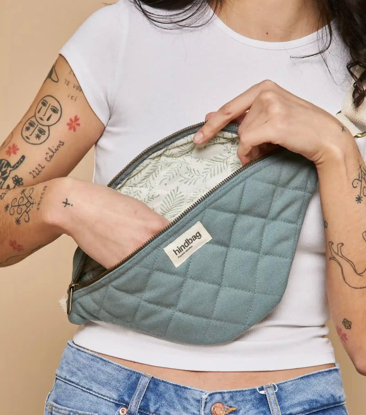 Gesteppte Gürteltasche Olivia Sage
